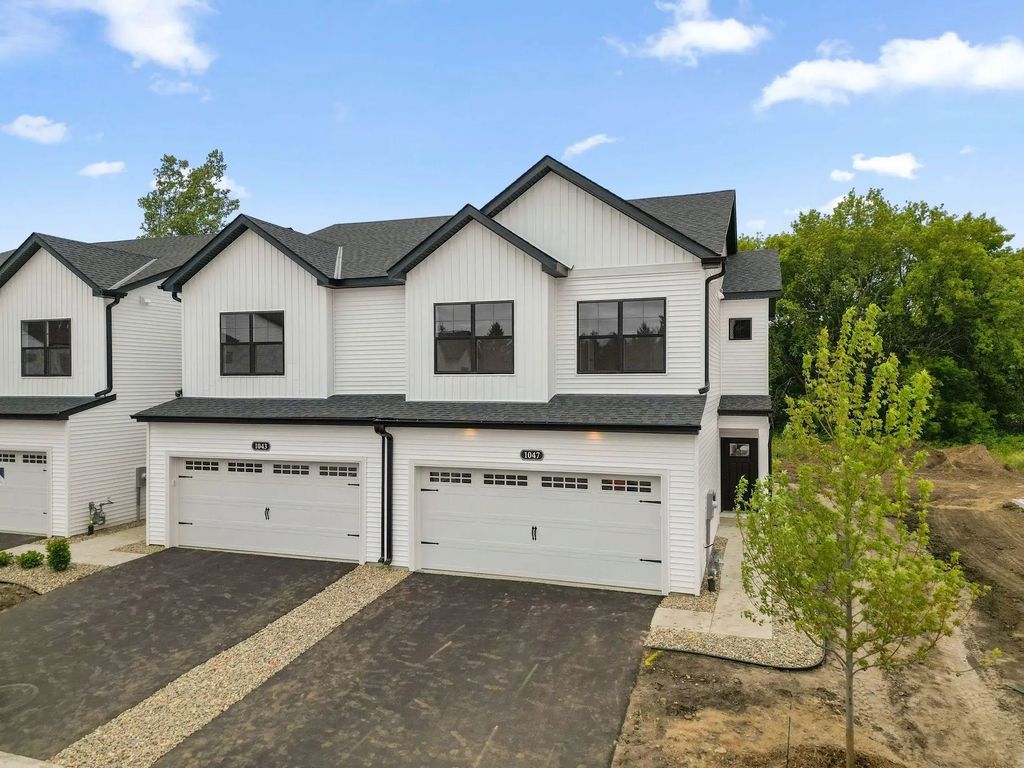1056 130th Court E, Rosemount