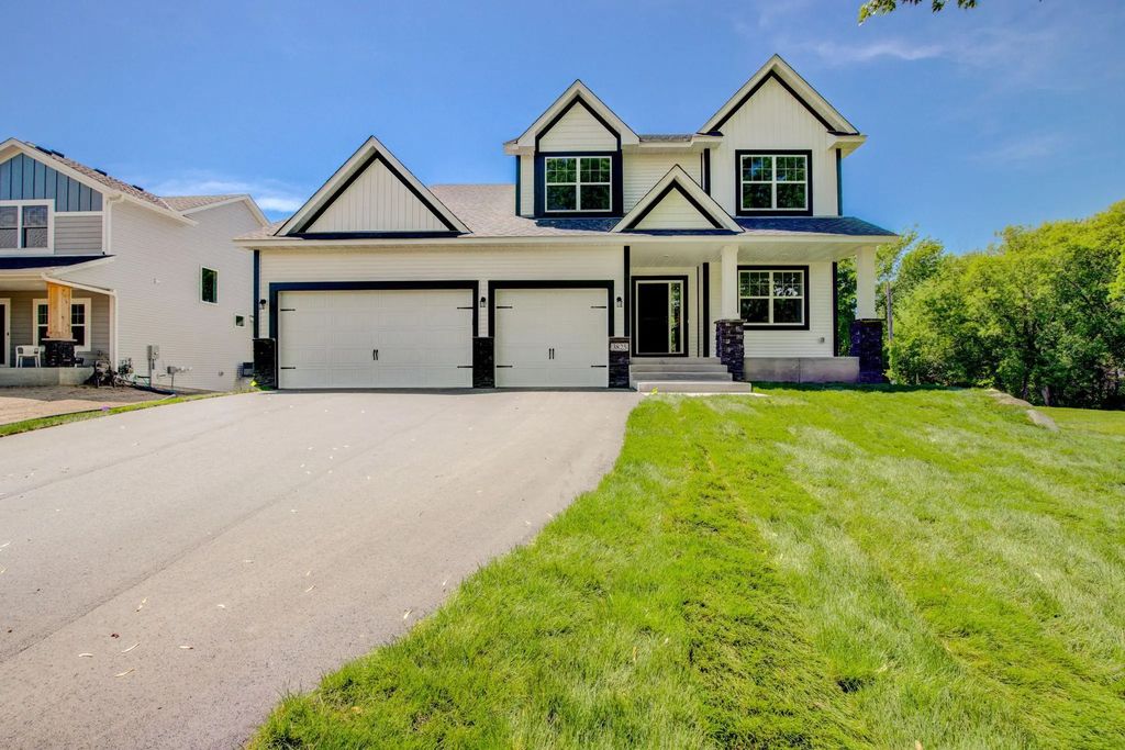 22545 Thrush Street Nw, Oak Grove