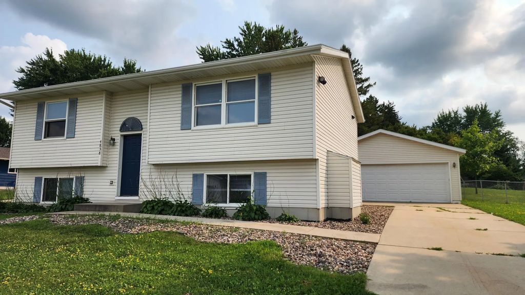 4838 Salley Lane Nw, Rochester