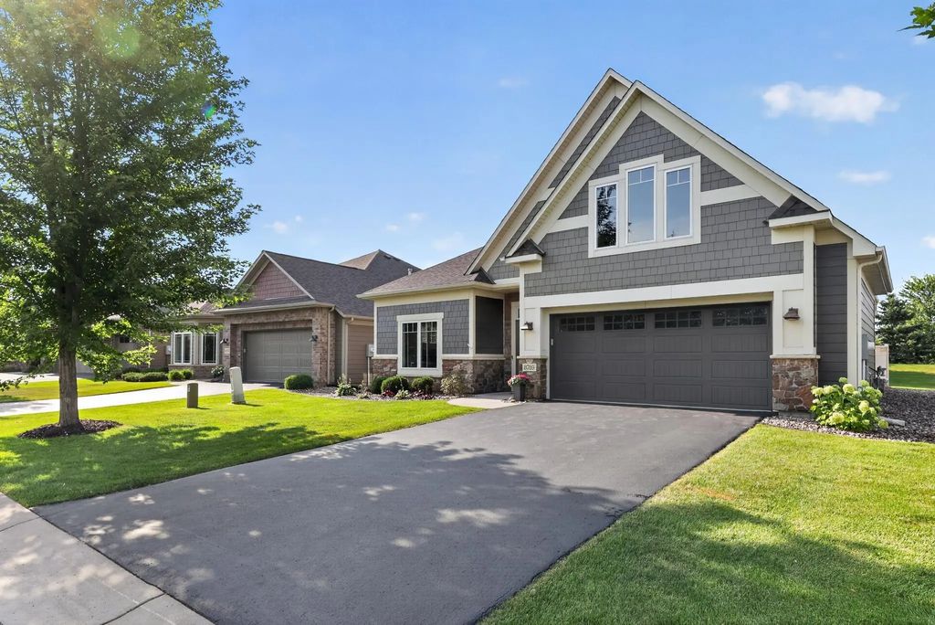 8789 Upper 7th Place, Lake Elmo