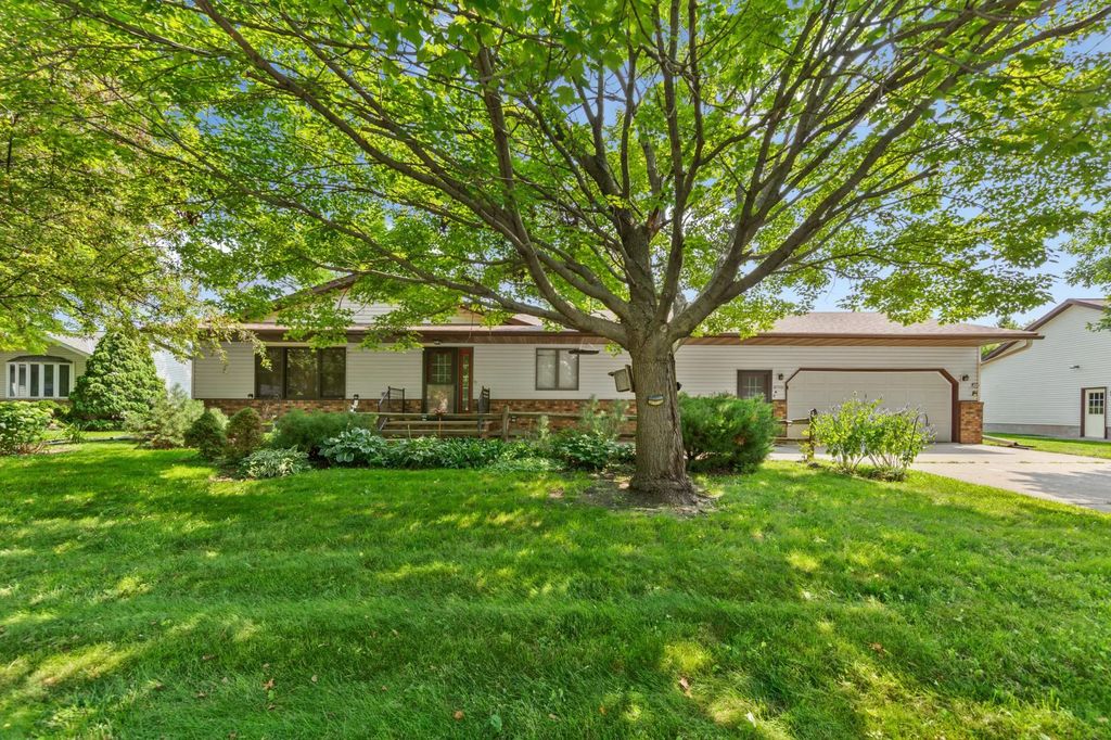 556 Karmil Place, Gaylord