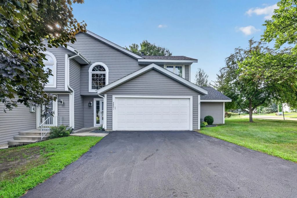 2801 Riverwood Lane Nw, Rochester