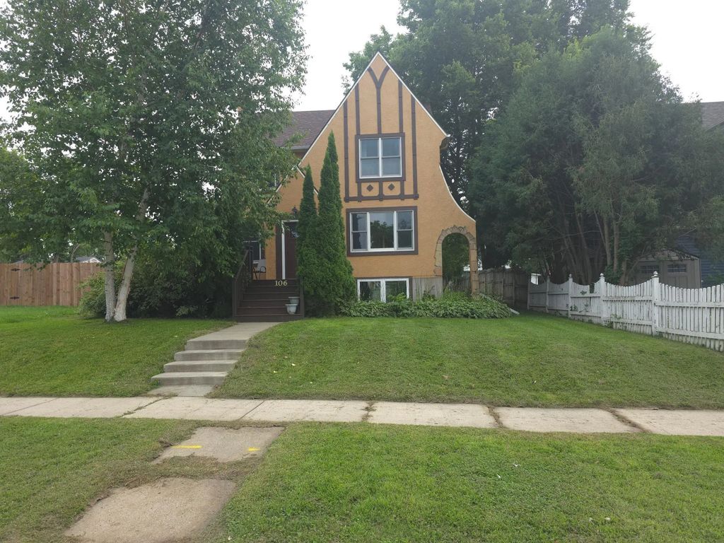 106 Webster Street, Fairmont