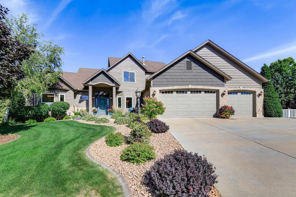 16751 Ironwood Circle, Lakeville