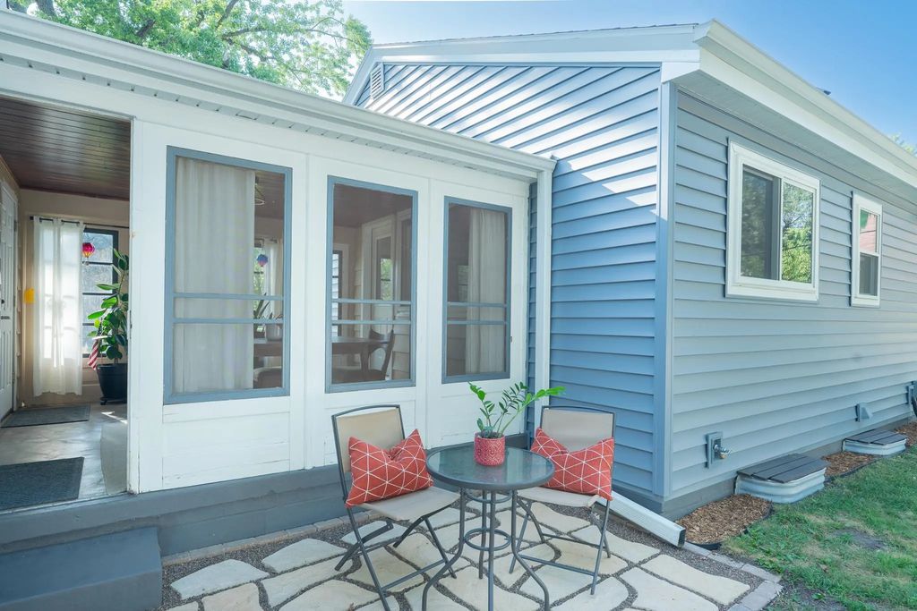 6805 Nicollet Avenue, Richfield