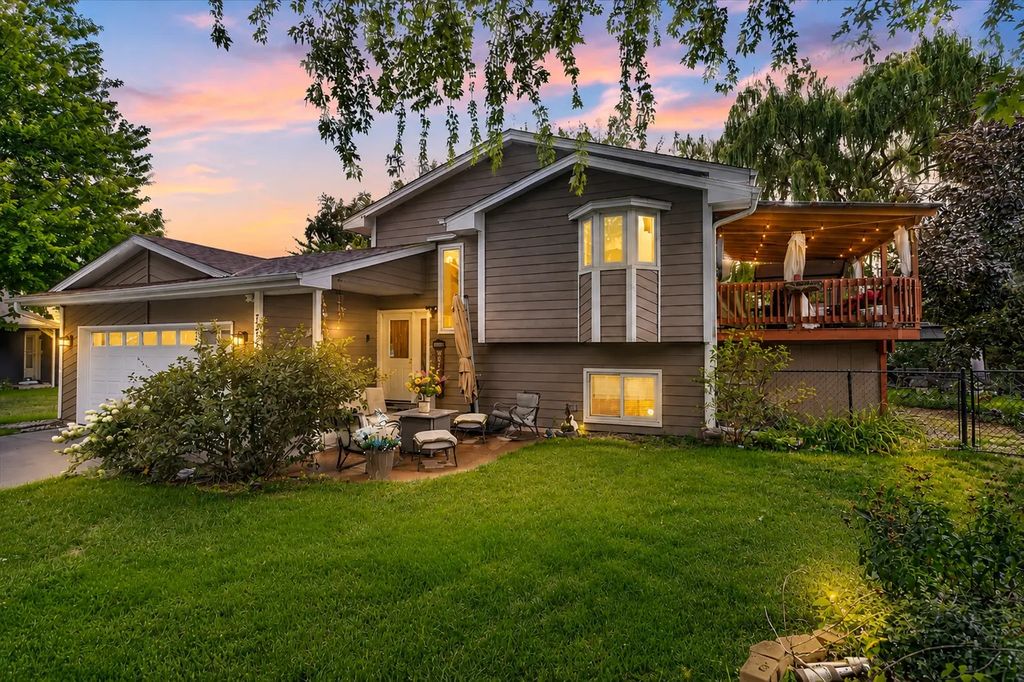 7235 116th Place N, Champlin