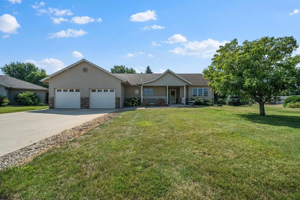 630 Dewberry Lane, Alexandria