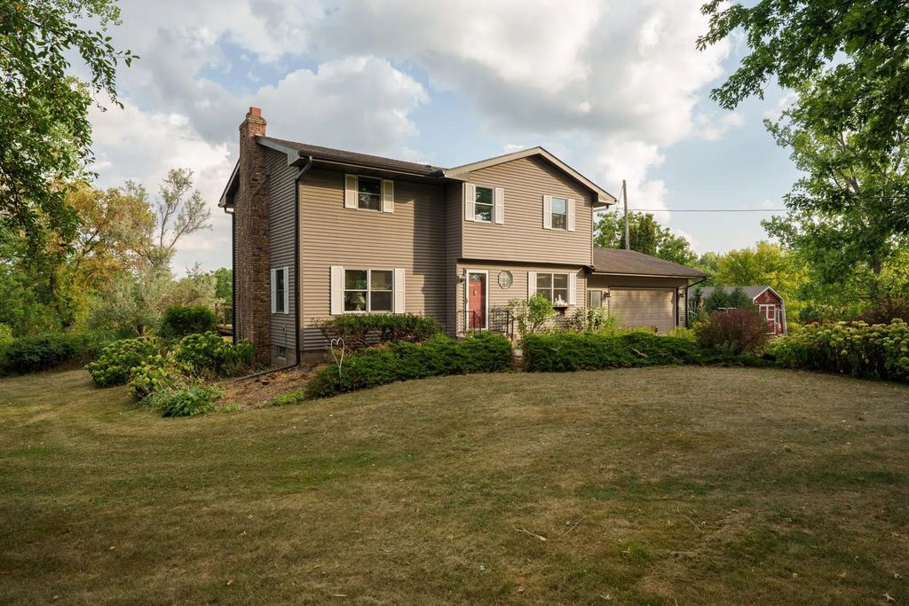 21660 Northfield Boulevard, Hampton