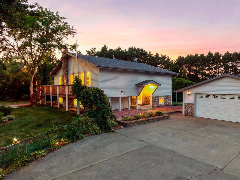 465 Ne 265th Avenue, Isanti