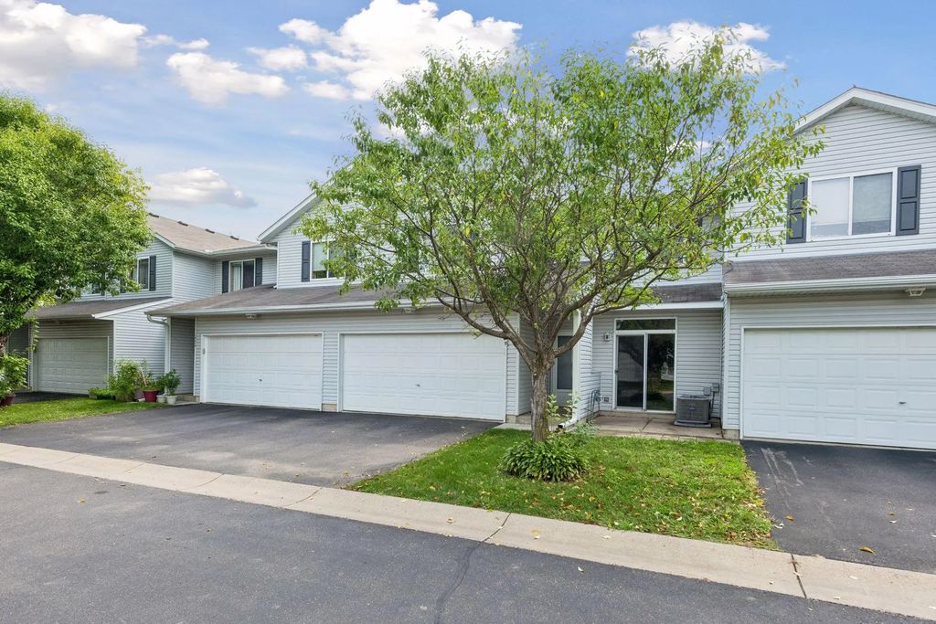 1978 Parkway Avenue, Shakopee