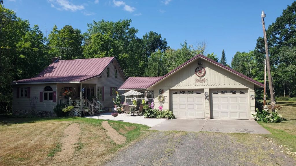3005 S County Highway H, Brule