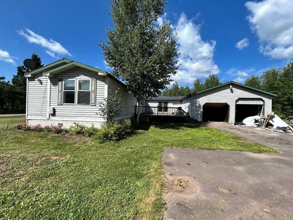 2895 S Wright Avenue, Superior
