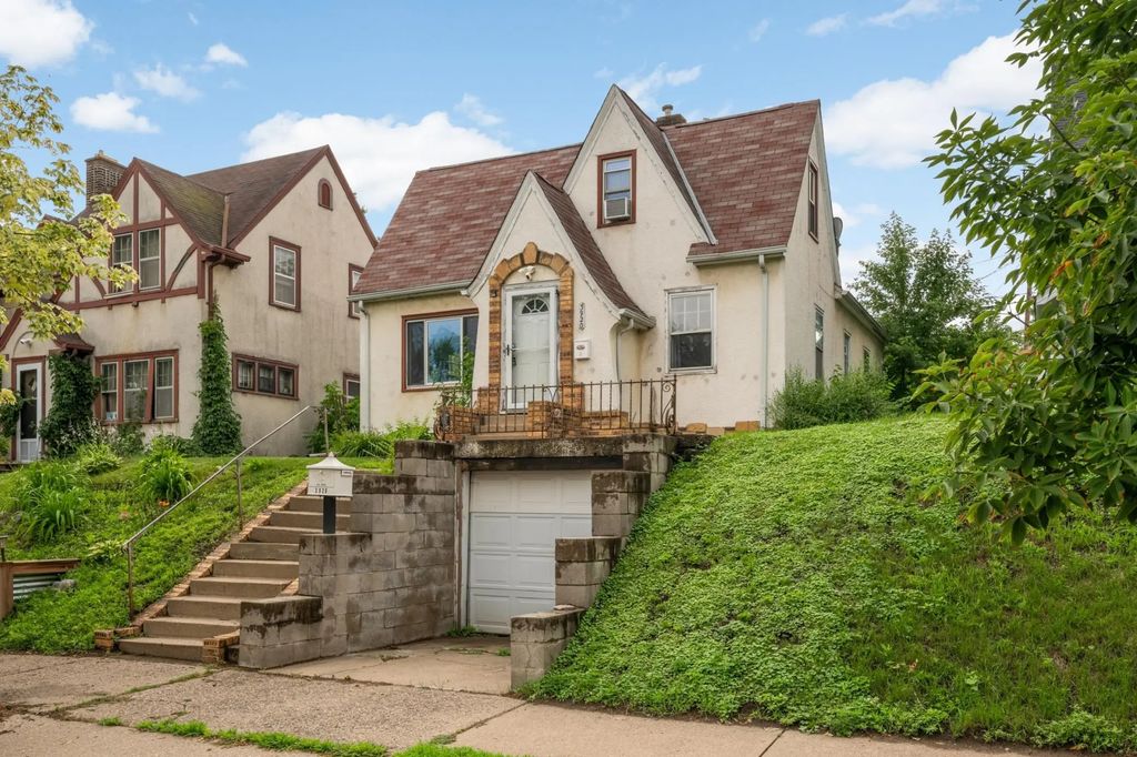 3920 15th Avenue S, Minneapolis