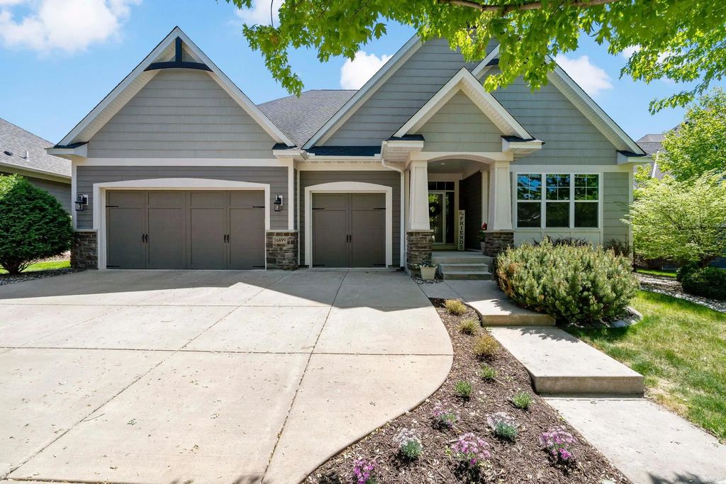 16899 E Lake Drive, Lakeville