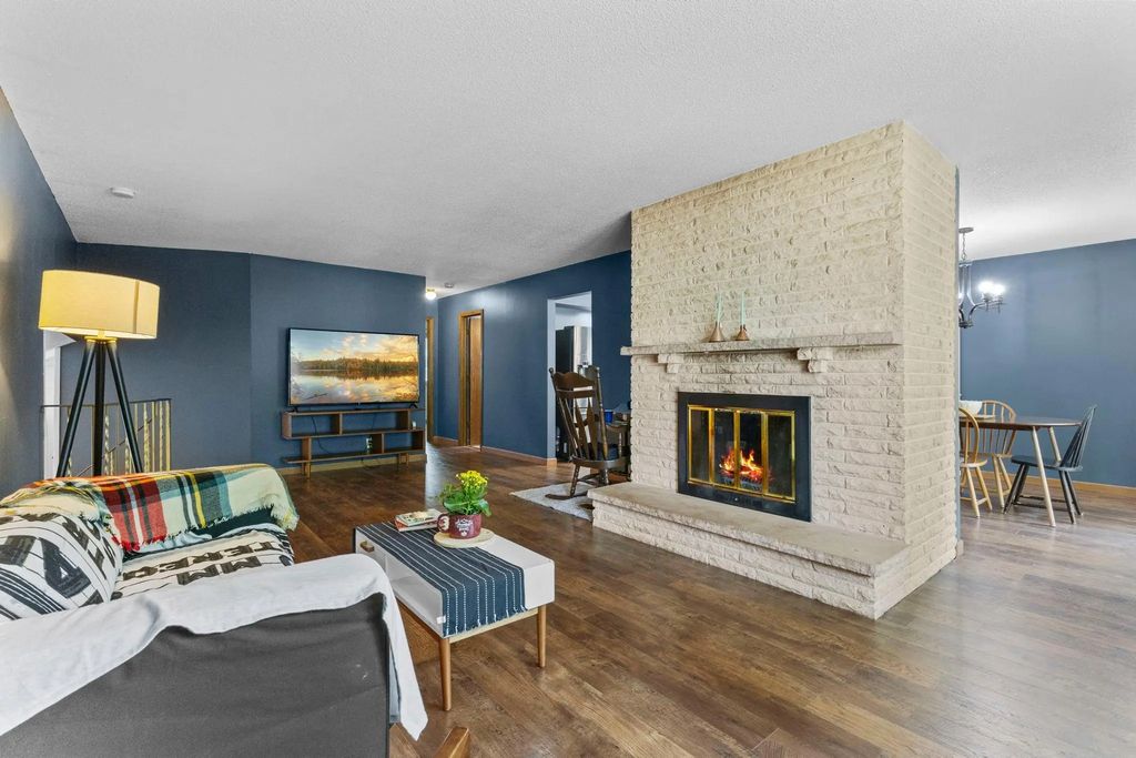 3005 114th Lane Nw, Coon Rapids