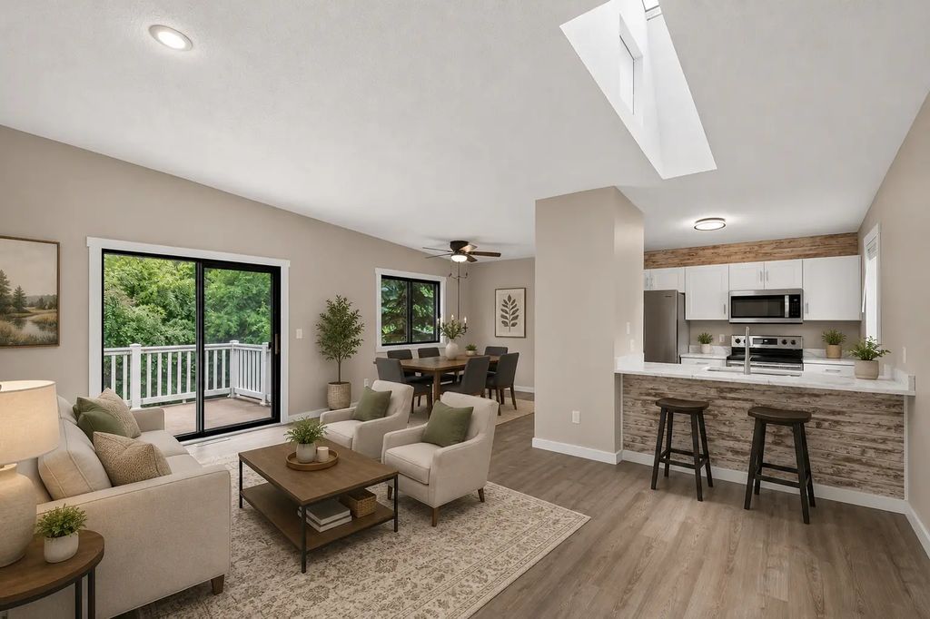 5607 Pompano Drive, Minnetonka