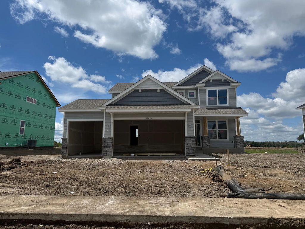 12421 Holden Way, Rogers