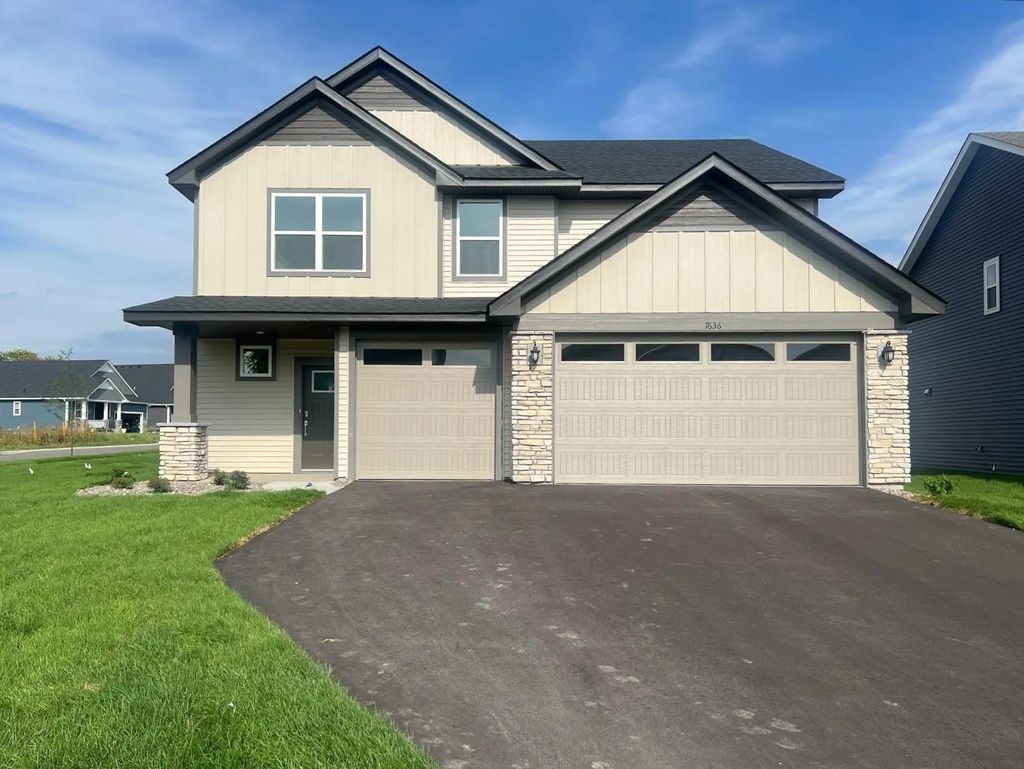 7636 Lotus Lane, Lino Lakes