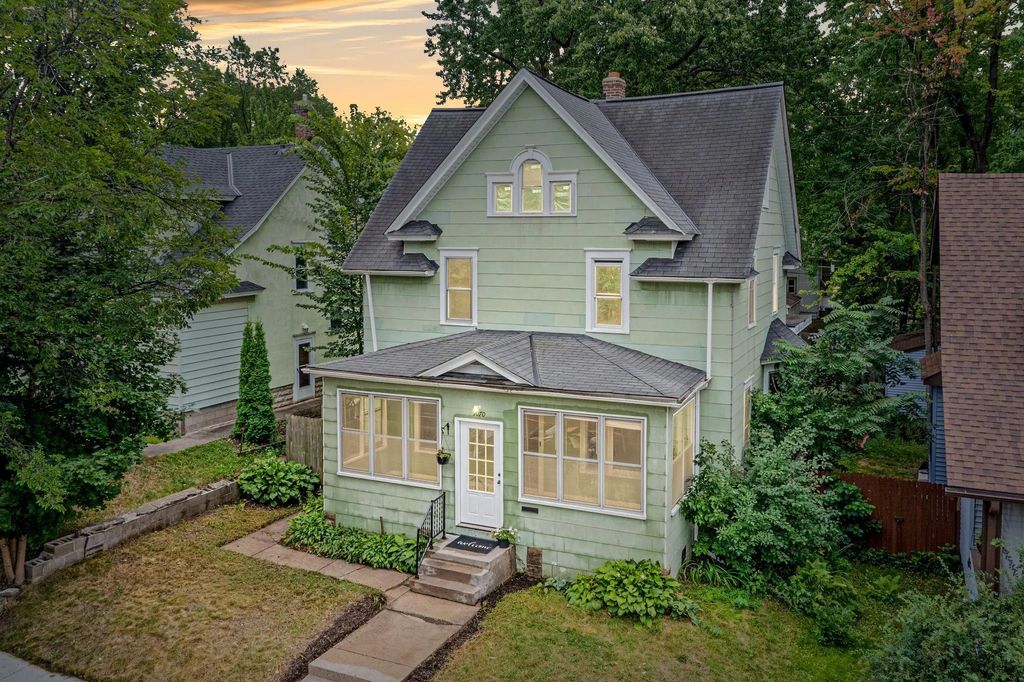 1070 Minnehaha Avenue E, Saint Paul