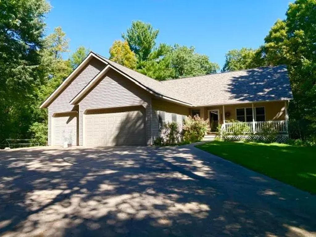 1588 Apple River Lane A, Balsam Lake