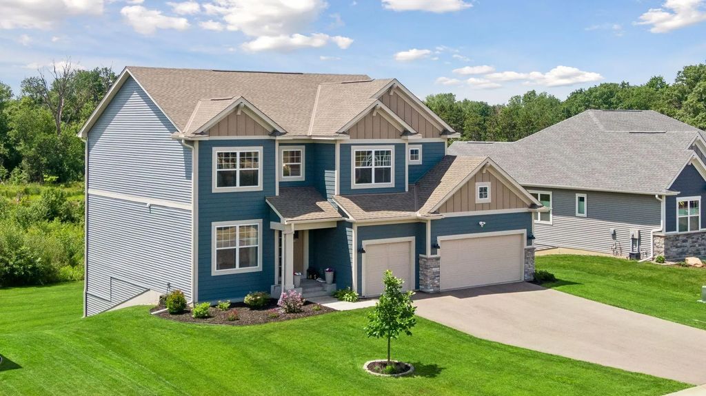 8143 Haywood Drive, Lino Lakes