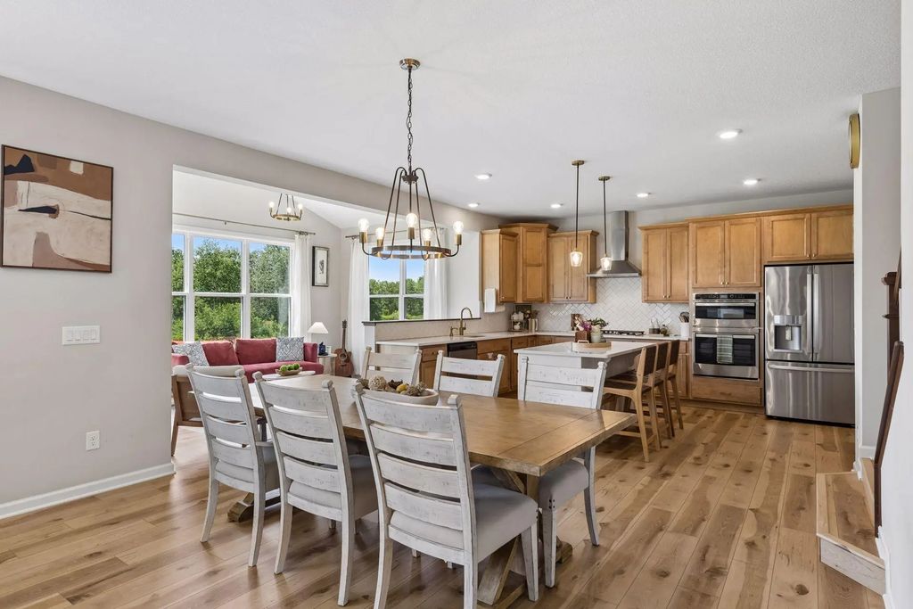 8143 Haywood Drive, Lino Lakes