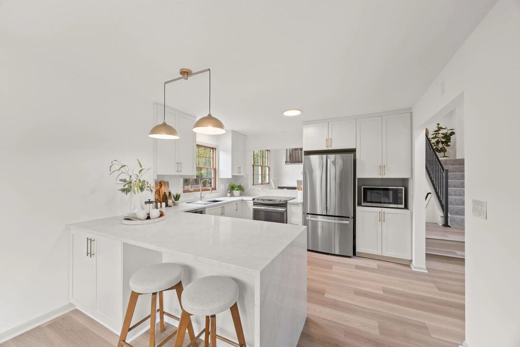 11510 57th Avenue N, Plymouth