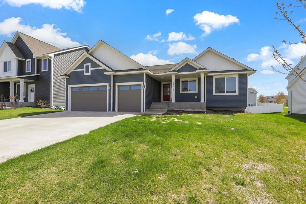 12715 Edison Street Ne, Blaine