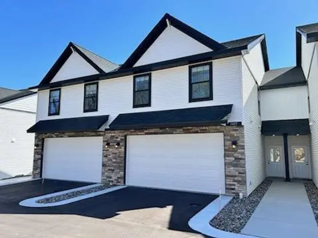 3405 Douglas Drive N, Crystal