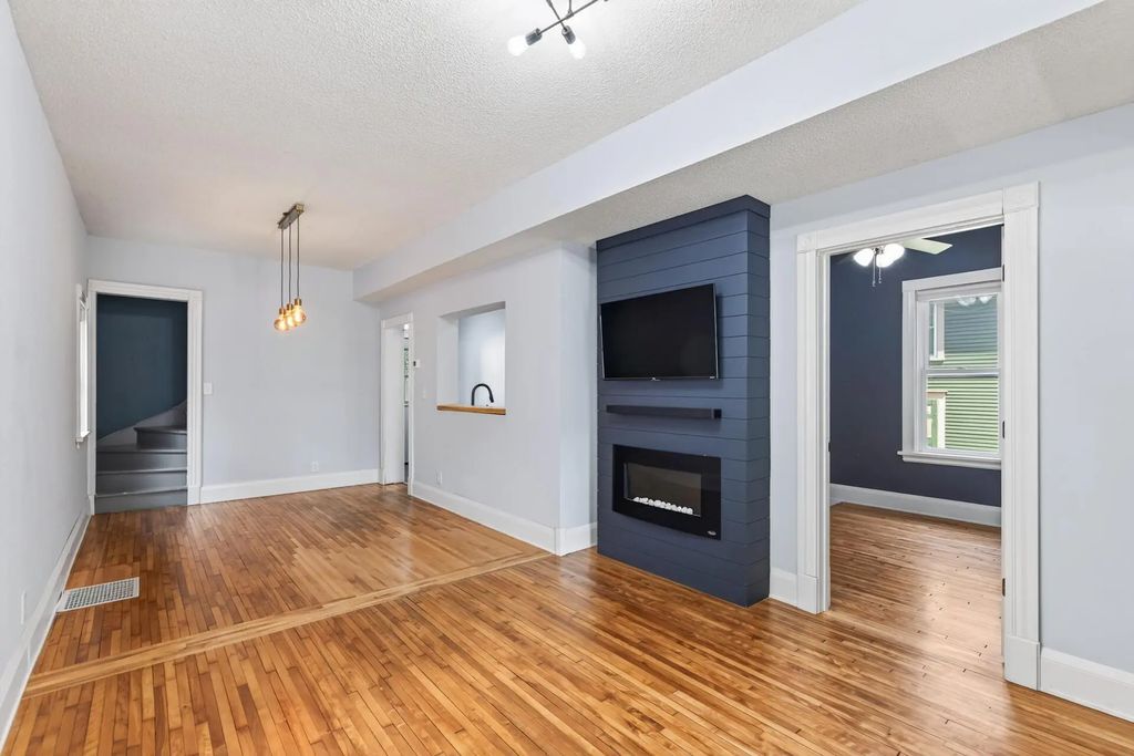 801 Armstrong Avenue, Saint Paul