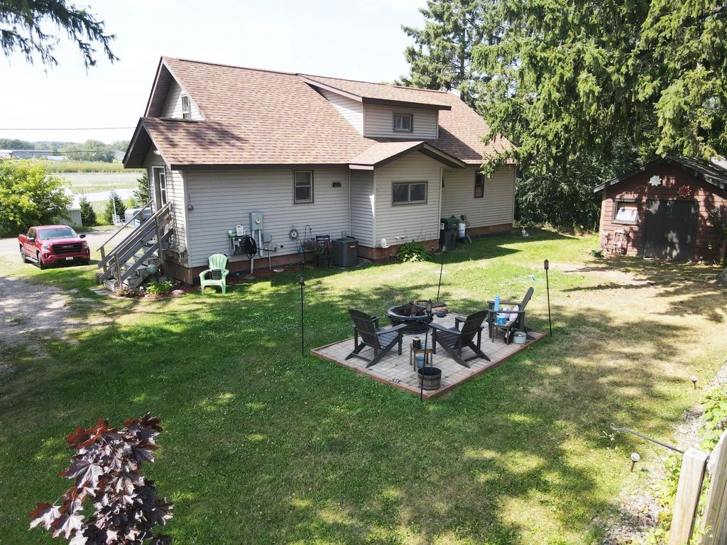 1201 Emerson Avenue, Cumberland