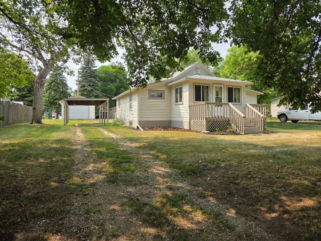 267 2nd Street Sw, Forman