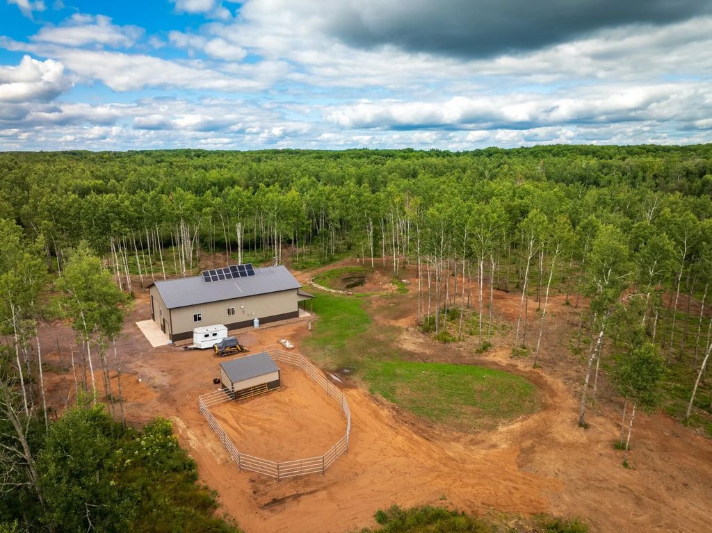 64680 Creekview Lane, Sandstone