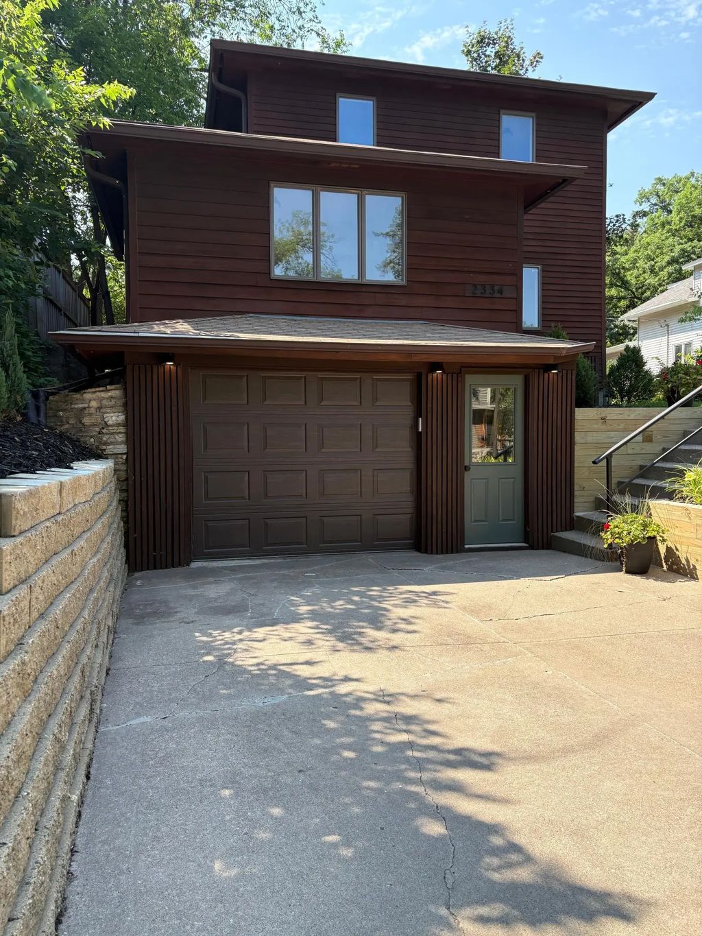 2334 Doswell Avenue, Saint Paul
