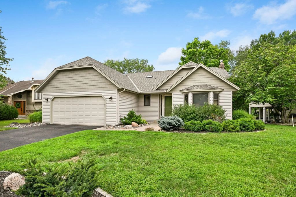 14624 Hanover Lane, Apple Valley