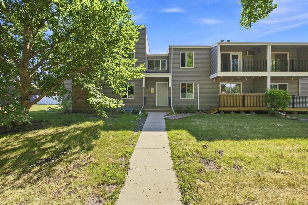 2440 15 Street S 103, Fargo