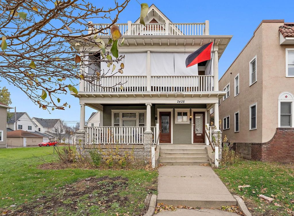 2428 Chicago Avenue 2, Minneapolis
