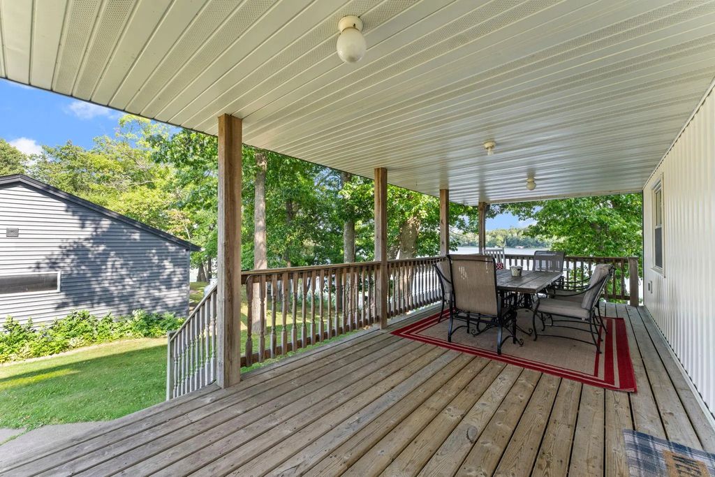 10006 Lakeside Drive, Finlayson