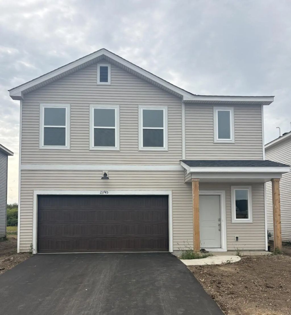 21745 Rose Drive, Farmington