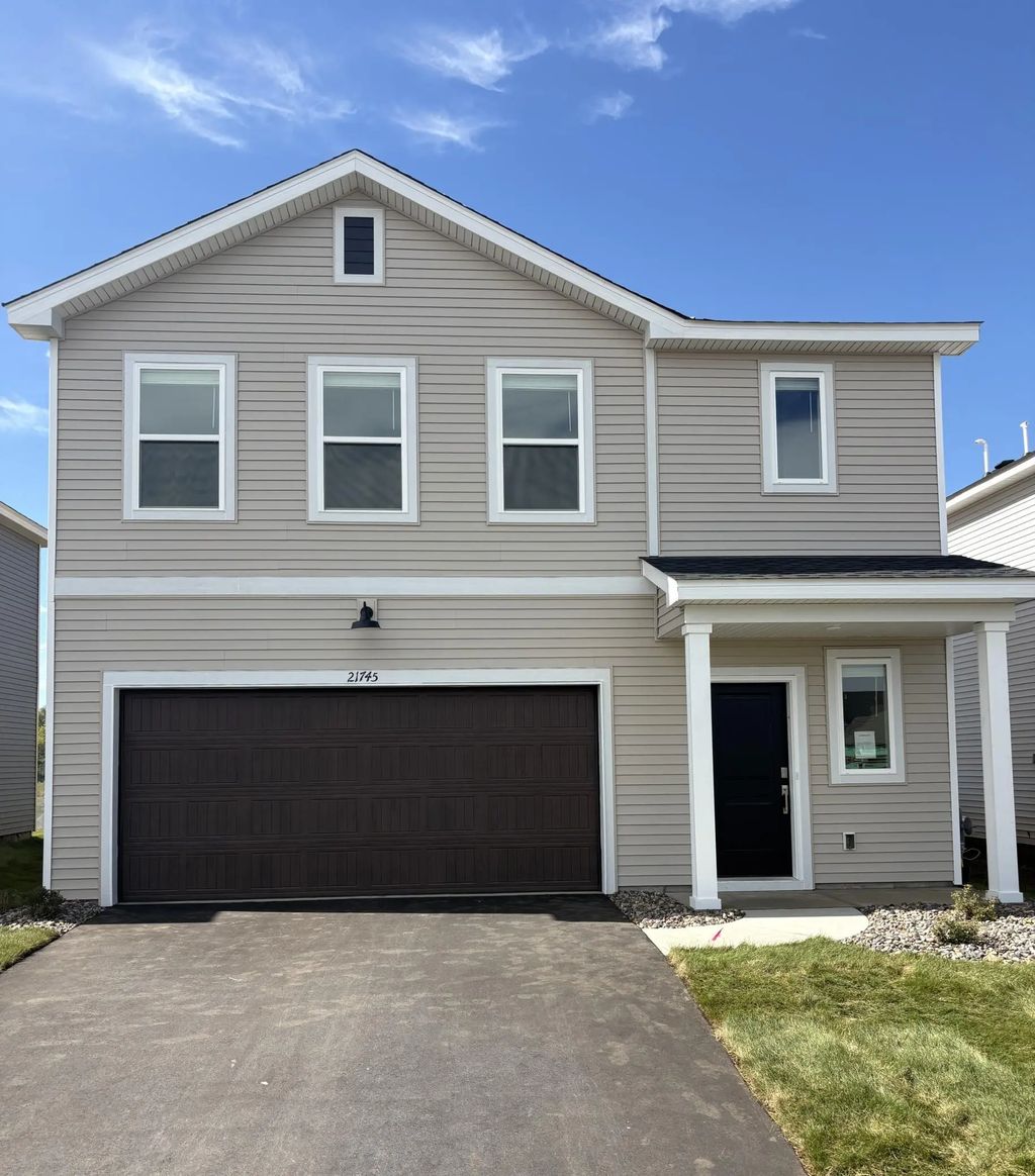 21745 Rose Drive, Farmington