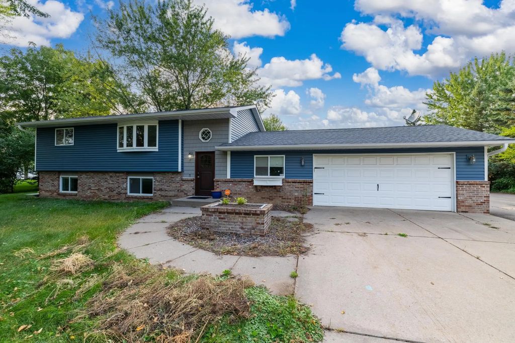 9149 Page Avenue Ne, Otsego