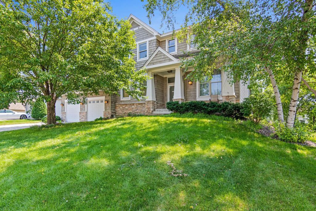 2417 87th Trail N, Brooklyn Park