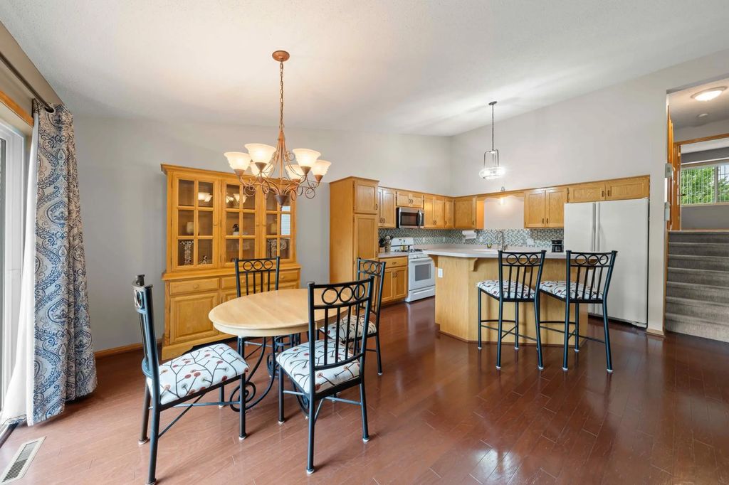 4919 132nd Way N, Hugo