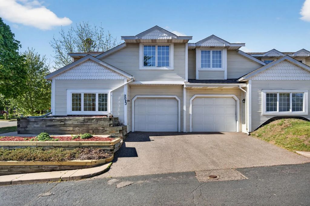 2023 Parkside Drive, Saint Paul