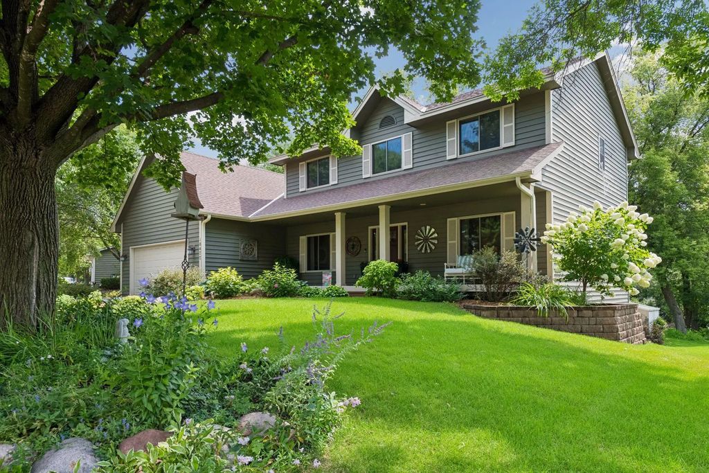 18477 Tristram Way, Eden Prairie