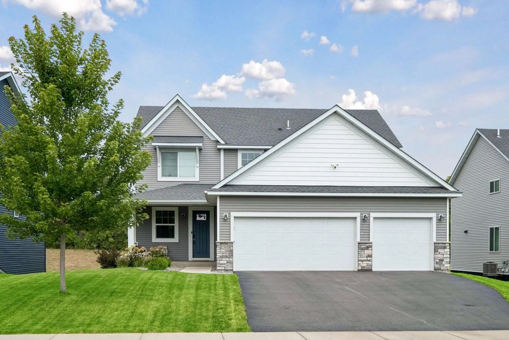13938 Ashford Path, Rosemount