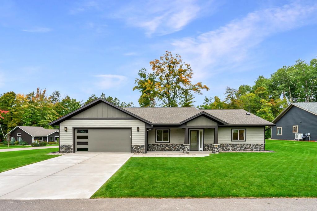 4879 Trailside Loop, Nisswa