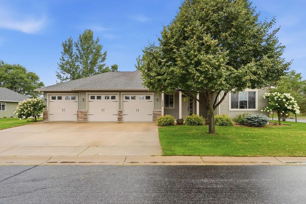7022 Northwood Lane, St Cloud