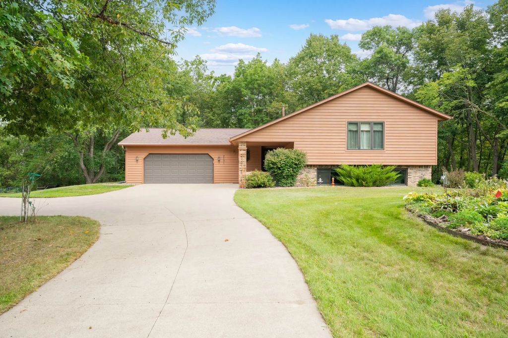 2191 68th Street Nw, Rochester