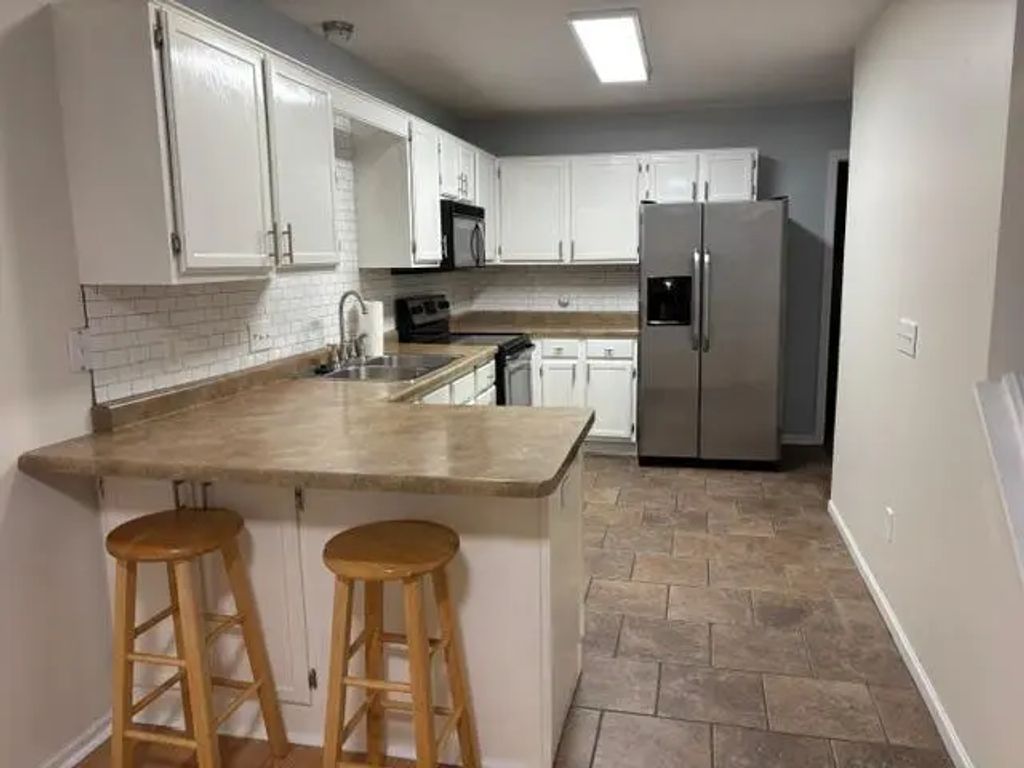 4856 Helena Lane N 11, Oakdale